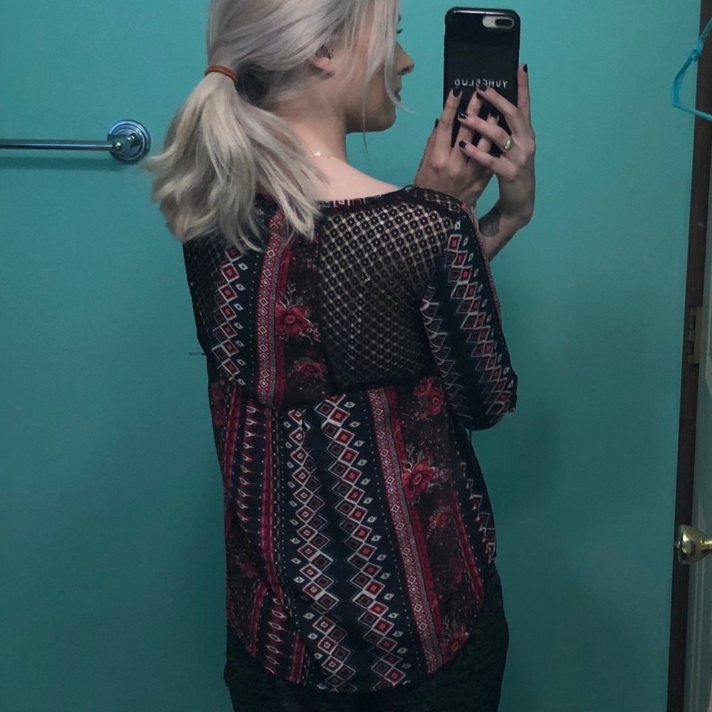 Colorful blouse - Picture 2 of 7